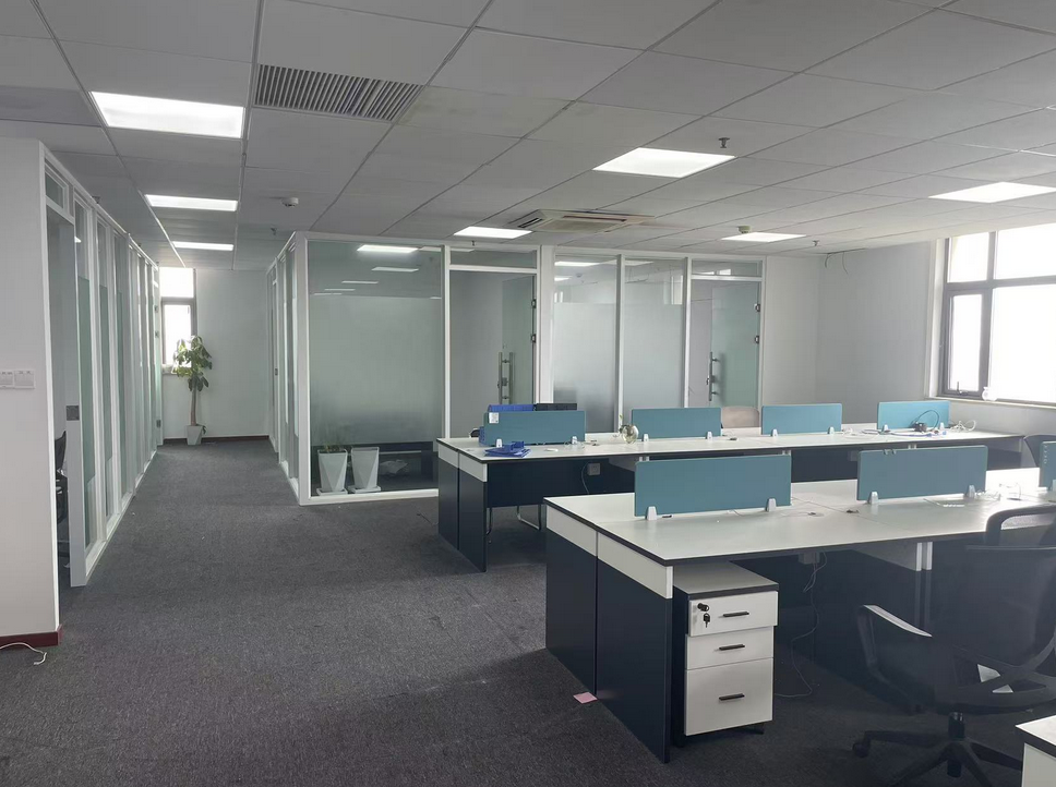 振华企业广场办公室图片