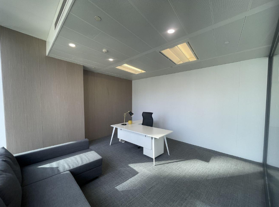 东亚银行金融大厦办公室图片