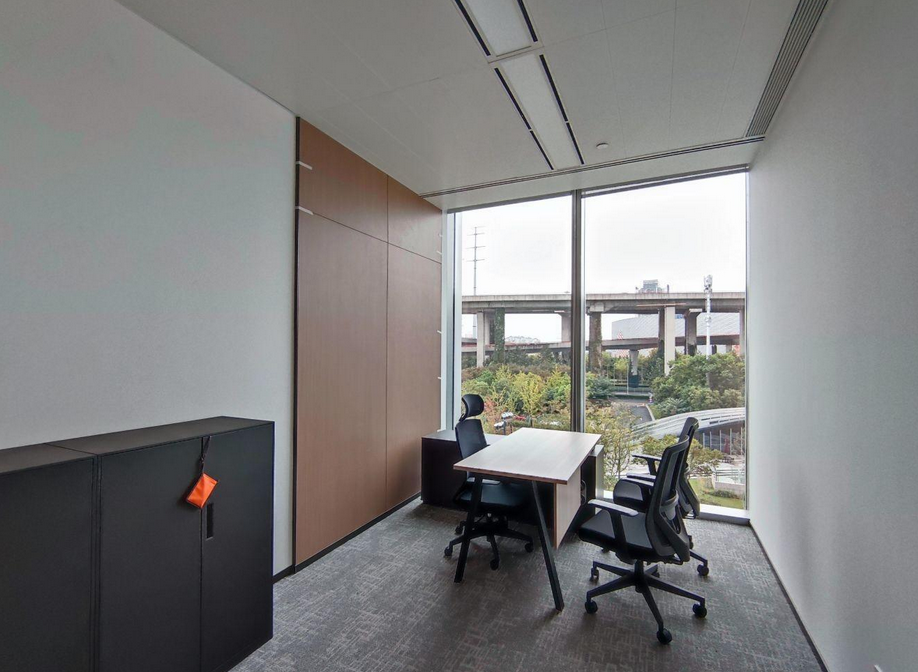 上海国际财富中心办公室图片