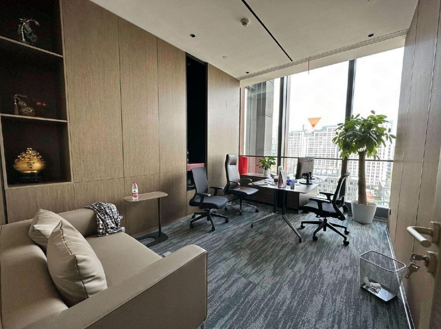 万得大厦办公室图片
