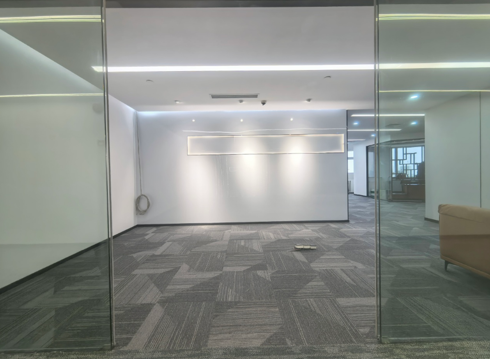 国家开发银行大厦639㎡精装