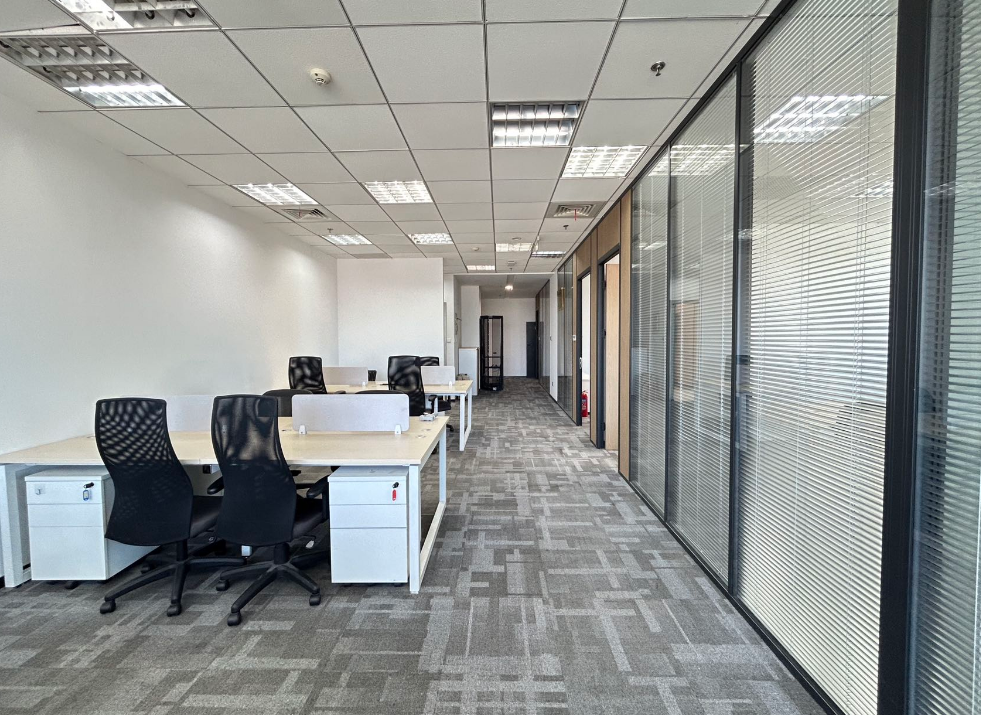 越秀大厦 207㎡ 精装修