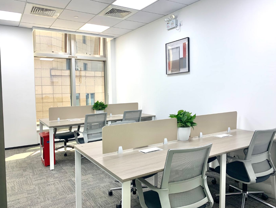 新上海国际大厦90㎡精装