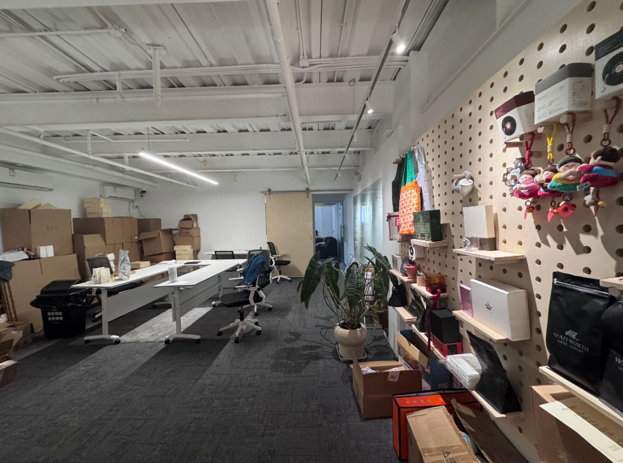 芳华德必运动LOFT