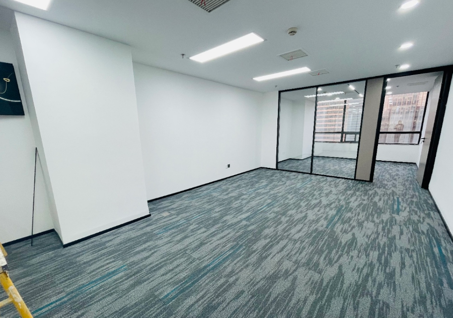 一百杉杉大厦116㎡精装修