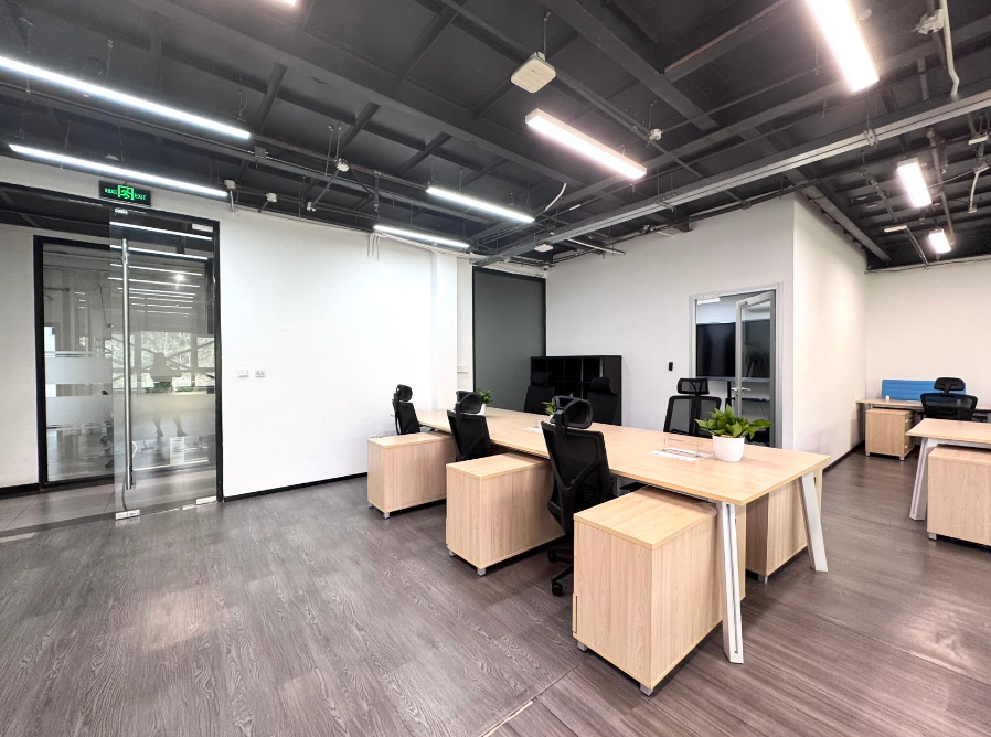 芳华德必运动LOFT 芳华德必运动LOFT